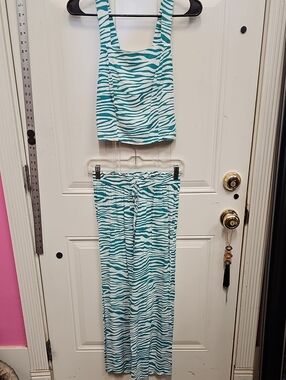 Bar III Teal and White Zebra Print Tank & Wide-Leg Pants Set